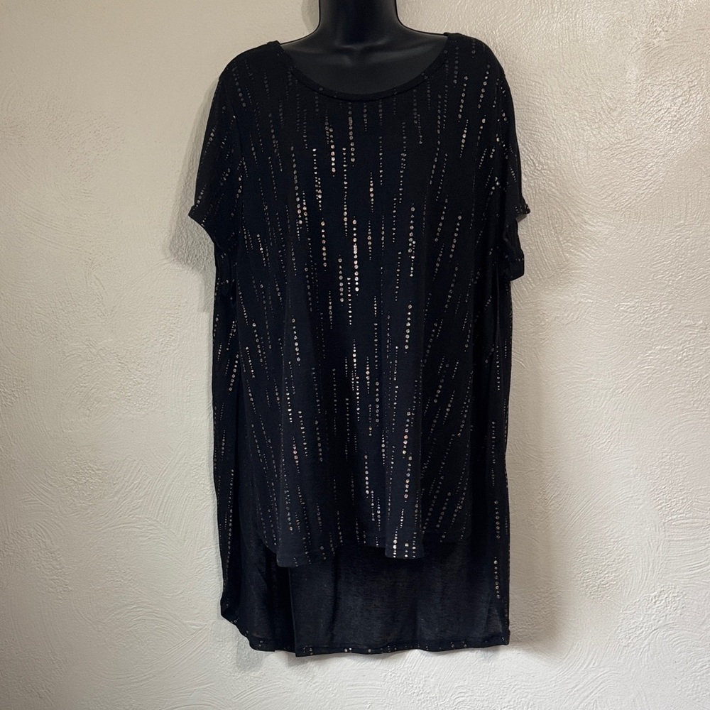 Chic Black Sequin Tee 0063